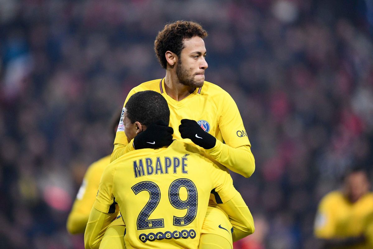 Mbappé, Neymar en Cavani bezorgen PSG wéér de zege