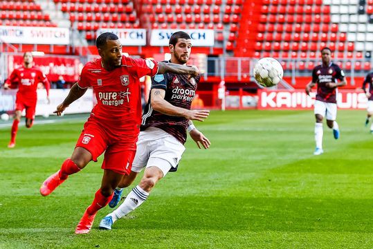 Hoeveel kansen heeft Luciano Narsingh nodig?! ‘Volgens mij mag hij niet scoren tegen Feyenoord’