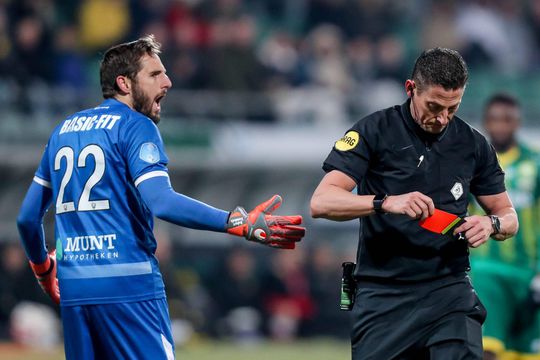 Zwinkels eens met rood: ‘Maar het was geen bewussie’ (video)