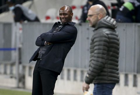 Crystal Palace stelt Arsenal-held Patrick Vieira aan als trainer