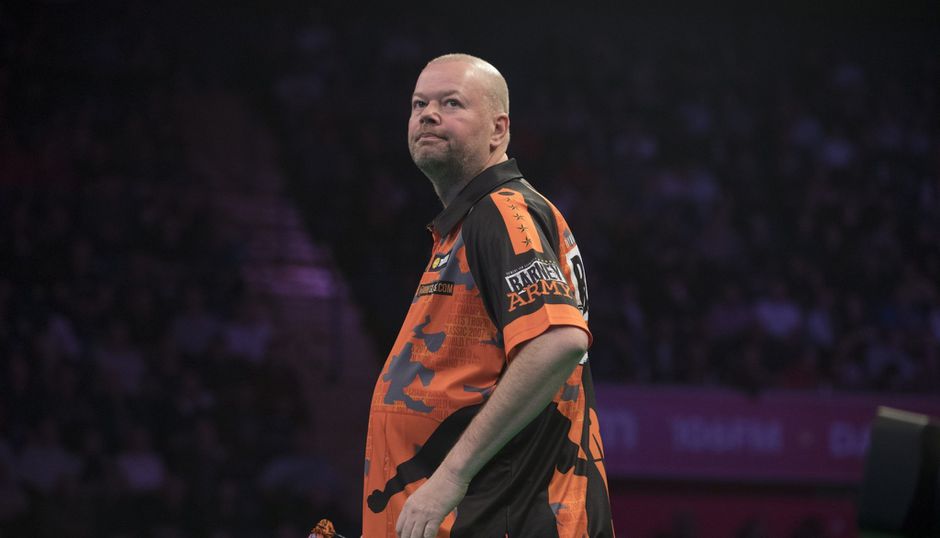 Van Barneveld legt schuld nederlaag volledig bij zichzelf neer: 'Geen excuses'