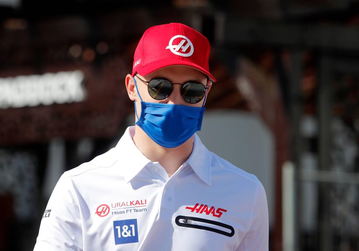 Rusland wil F1-coureur Mazepin in dienstplicht: 'Staat geeft geen moer om atleten'