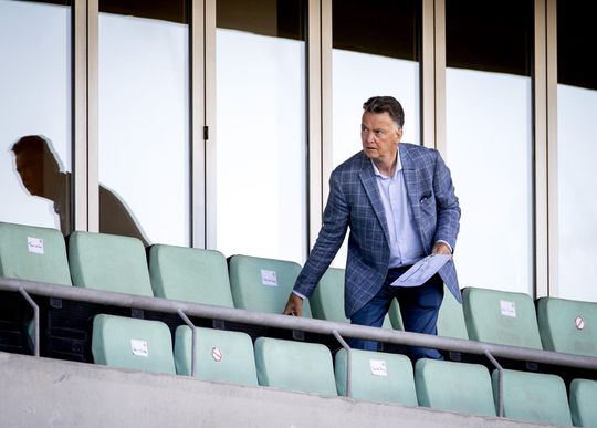 Dit is de 1e voorlopige Oranje-selectie van bondscoach Van Gaal: 3 debutanten, geen Dumfries