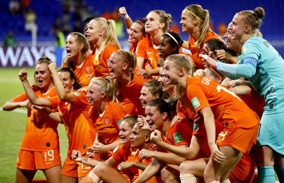 Hoppa! Oranje Leeuwinnen stijgen flink wat plekjes op wereldranglijst