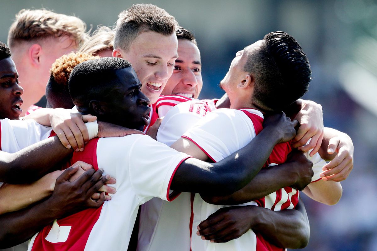 Ajax O17 in Future Cup door naar finale tegen Juventus (video)