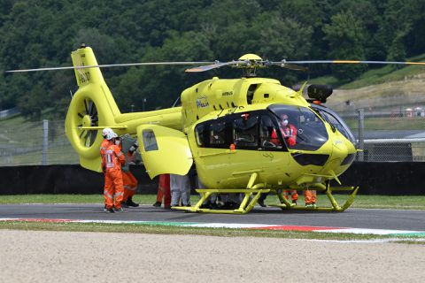 Moto3-coureur Dupasquier (19) overleden na crash in kwalificatie