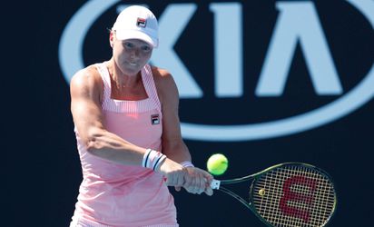 Kiki Bertens wint makkelijk en staat in de 2e ronde van de Australian Open