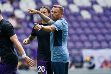 Om deze reden kapt Craig Bellamy als Anderlecht-assistent