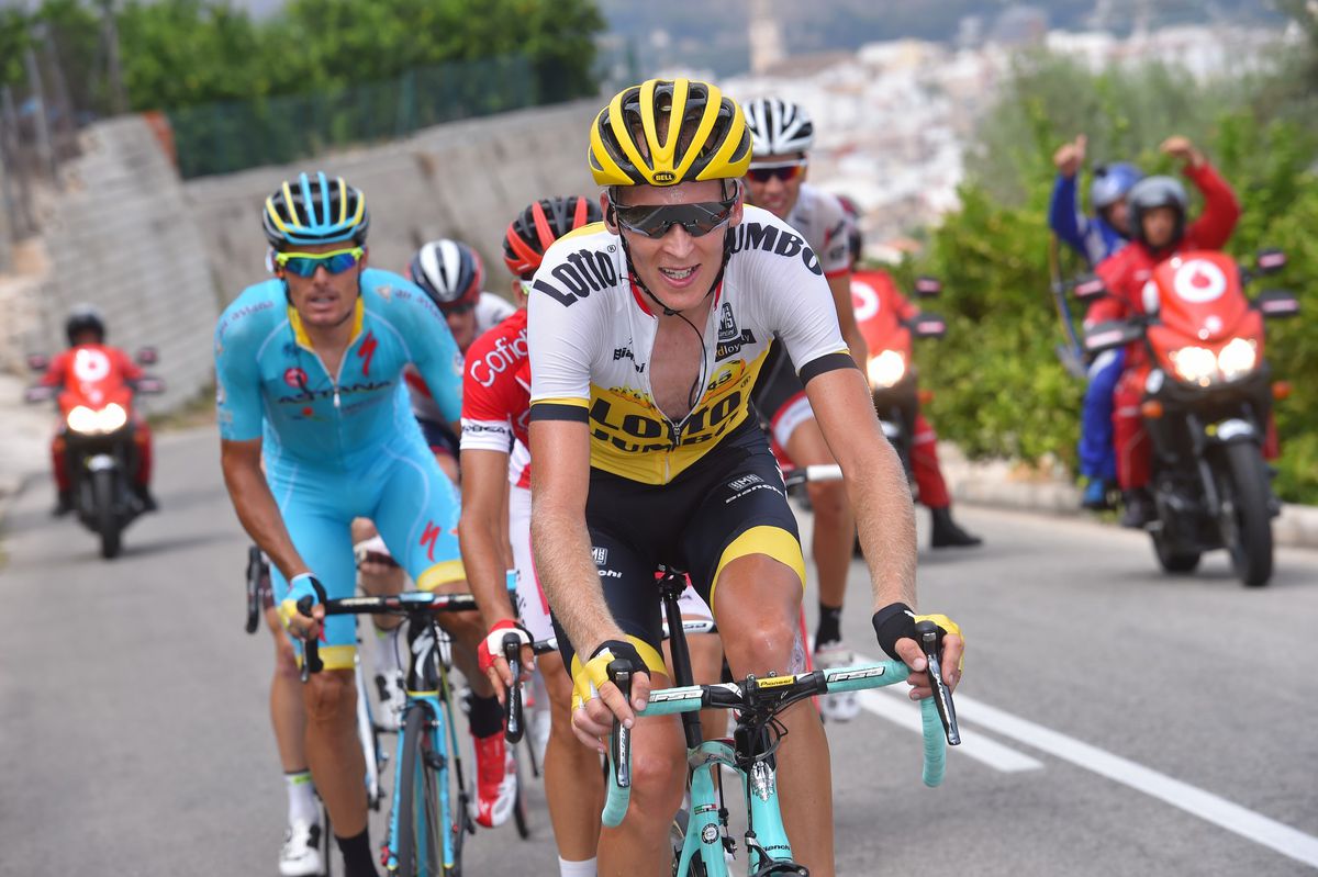 Gesink ster van de Ronde van Lombardije, maar Chaves wint