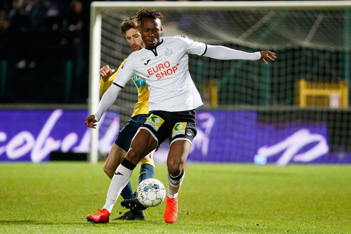 Huh... Zoon Kargbo van amateurs naar topclub