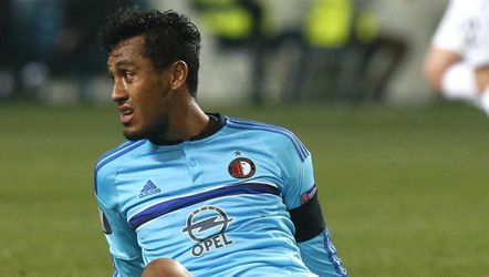 Tapia keert vervroegd terug bij Feyenoord