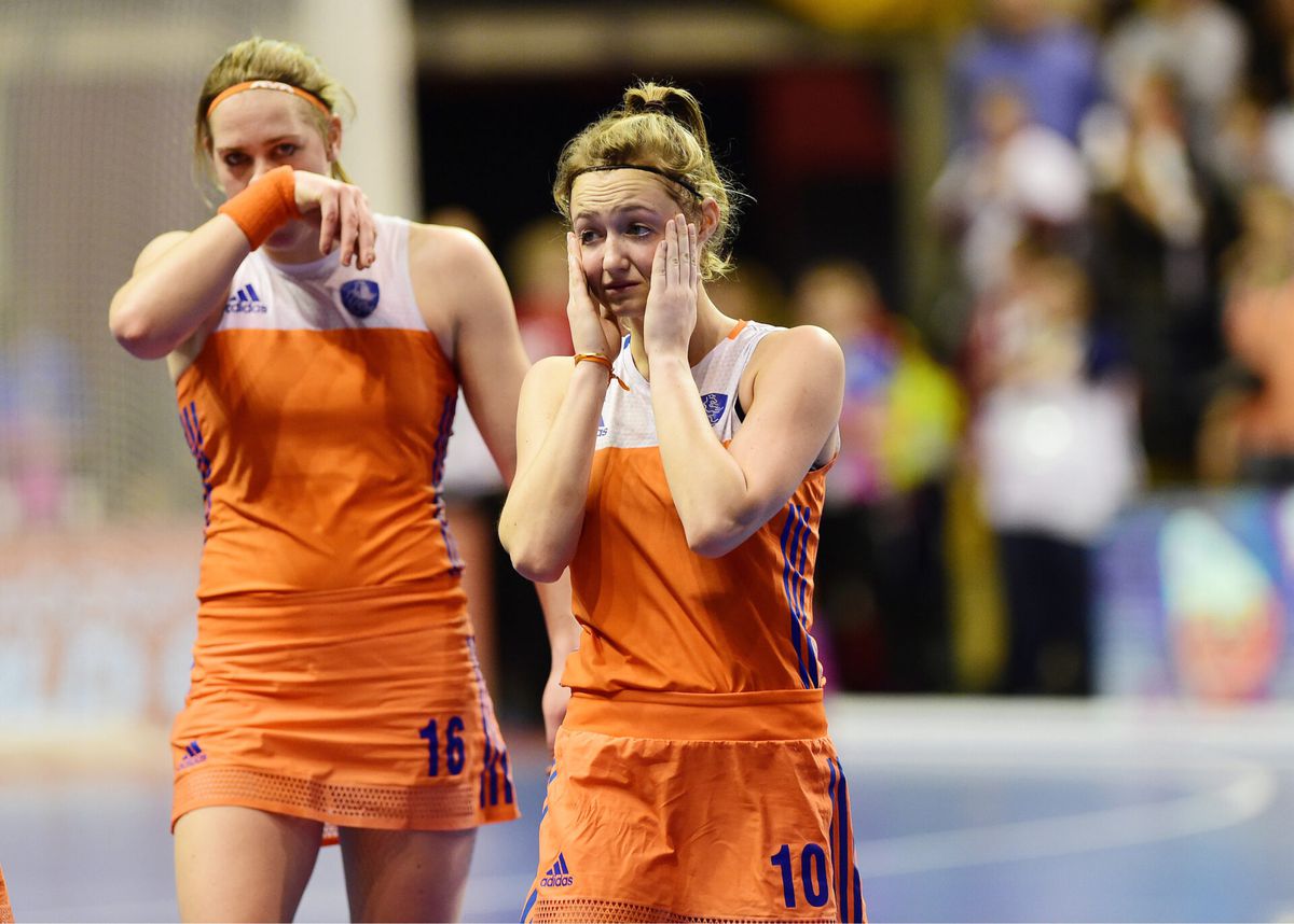 Nederlandse zaalhockeyers genaaid door bond: 'Mogen niet eens WK-titel verdedigen'