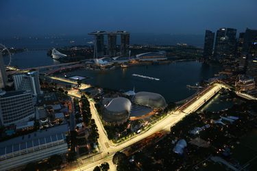 F1 gaat nog 4 jaar langer door de straten van Singapore scheuren