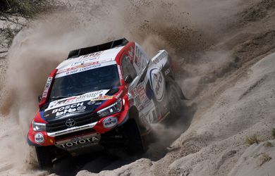 Nederlander Bernhard ten Brinke wint 11e etappe van de Dakar Rally
