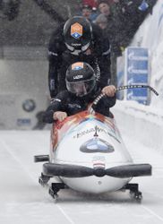 Nederlandse bobsleeërs kansloos laatste op EK, Winterspelen praktisch onhaalbaar