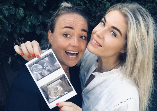 Geweldig nieuws: Maartje Paumen en haar vriendin zijn zwanger 😍