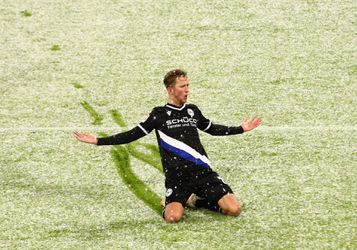 'FC Twente wil PSV-verdediger en Michel Vlap huren'