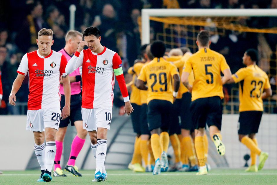 Feyenoord zet zichzelf Europees voor schut en verliest door 2 kortsluiting-momenten