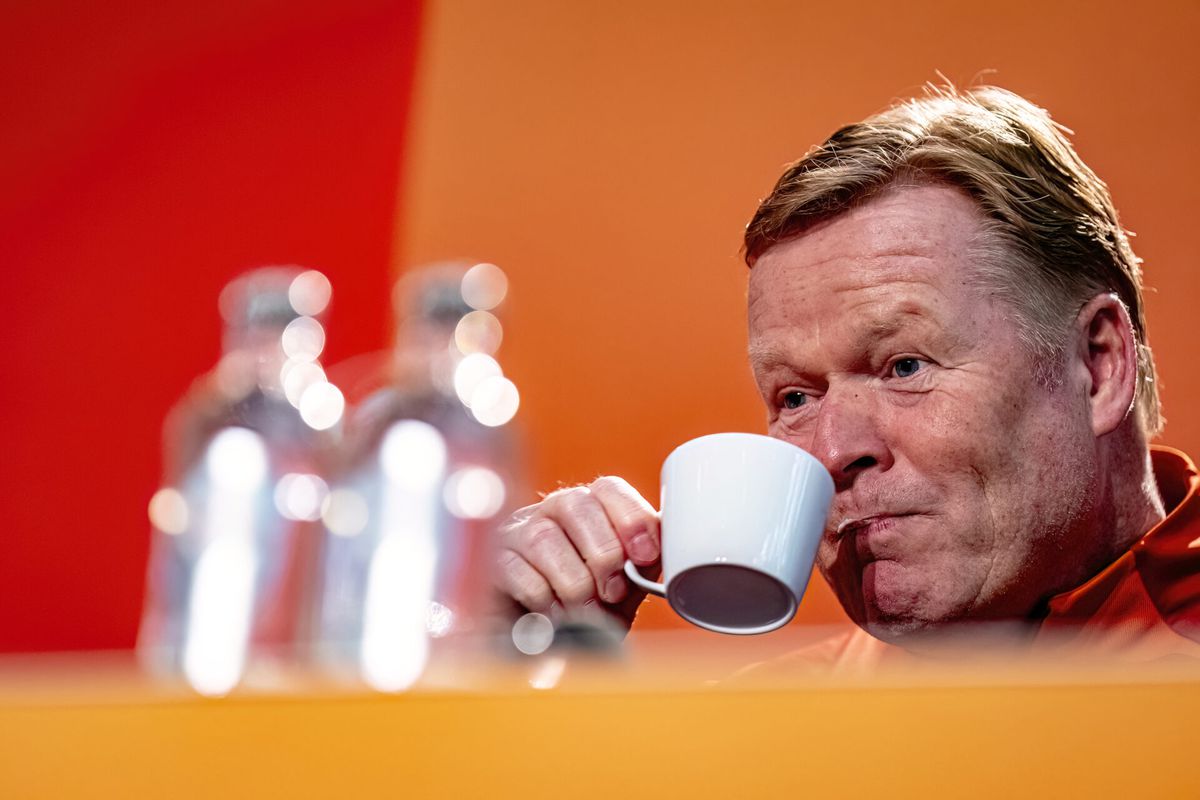 Ronald Koeman op zijn hoede voor Griekenland: 'Het is een gevaarlijke wedstrijd'