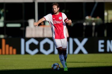 Blind tempert verwachtingen Ajax-fans: 'Moeten ons eerst kwalificeren' (video)