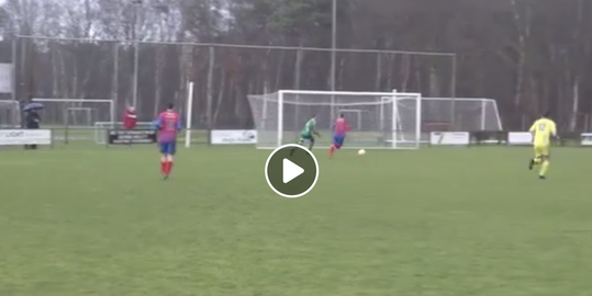 Deze Onana van de 4de klasse komt goed weg met een gele kaart (video)