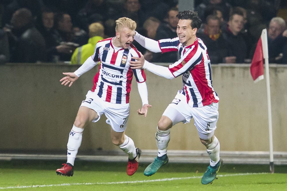 Schuurman bezorgt Willem II belangrijke winst in Deventer