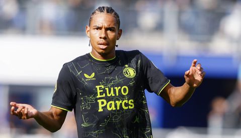 Calvin Stengs en Andries Noppert opgeroepen voor Oranje na afmeldingen