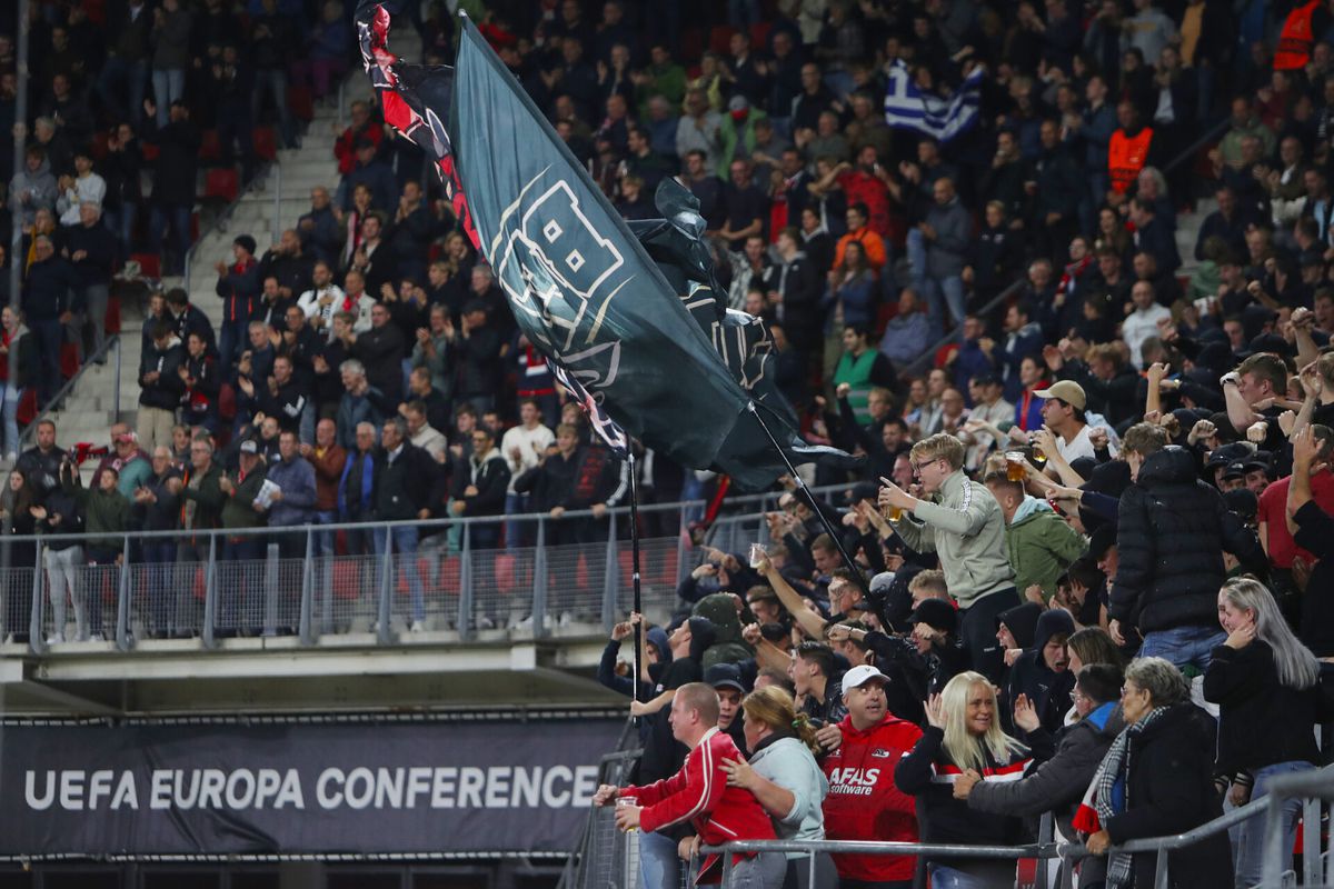 Geen AZ-fans naar Legia Warschau: 'Veiligheid kan niet gegarandeerd worden'