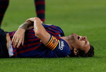 Enorme domper voor Barcelona: Messi na assist en goal met blessure van het veld (video's)