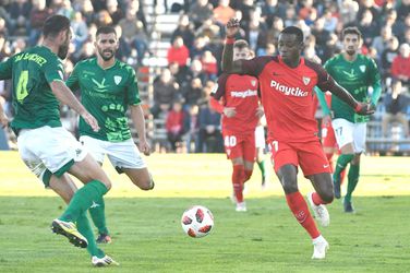 Sevilla, met Promes in de basis, komt niet verder dan 0-0 tegen derdeklasser