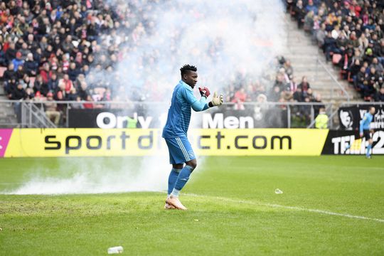Vuurwerkgooier FC Utrecht krijgt stadionverbod van 7,5 jaar: 'Dacht dat het siervuurwerk was'