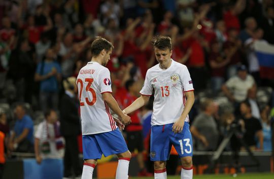 Westerveld oppert matchfixing tussen Rusland en UEFA na wanprestatie tegen Wales
