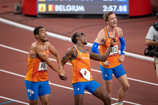 🥈 | MEGAVET! Nederlandse estafetteheren pakken magistrale zilveren medaille bij 4x400 meter