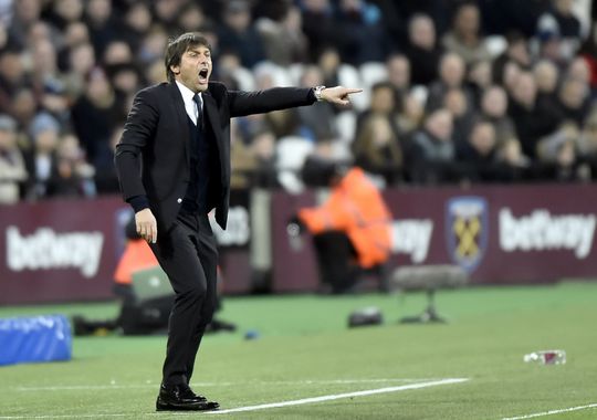 Conte trekt zich niks aan van wat anderen vinden van zijn passie op het veld