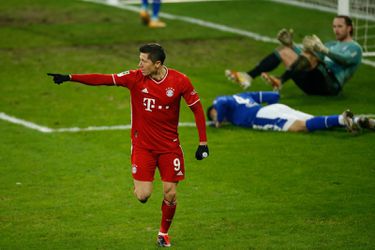 Schalke 04 verliest zonder Klaas-Jan Huntelaar met dikke cijfers van Bayern