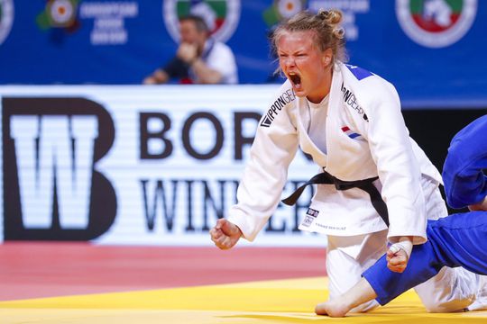 🥇​ | Judoka Sanne van Dijke wint Grand Slam in Tokio