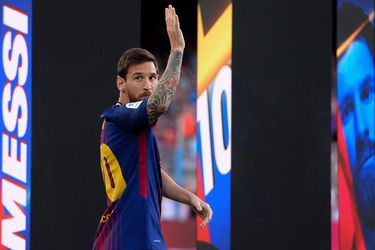 FC Barcelona bevestigt dat Messi weg wil bij de club: 'Maar hij heeft nog een contract bij ons'