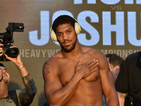 Promoter van Anthony Joshua: 'Gevecht met Tyson Fury gaat er komen'