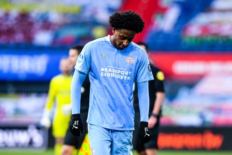 PSV-fans kiezen Unnerstall boven Mvogo en willen Rosario niet in de basis