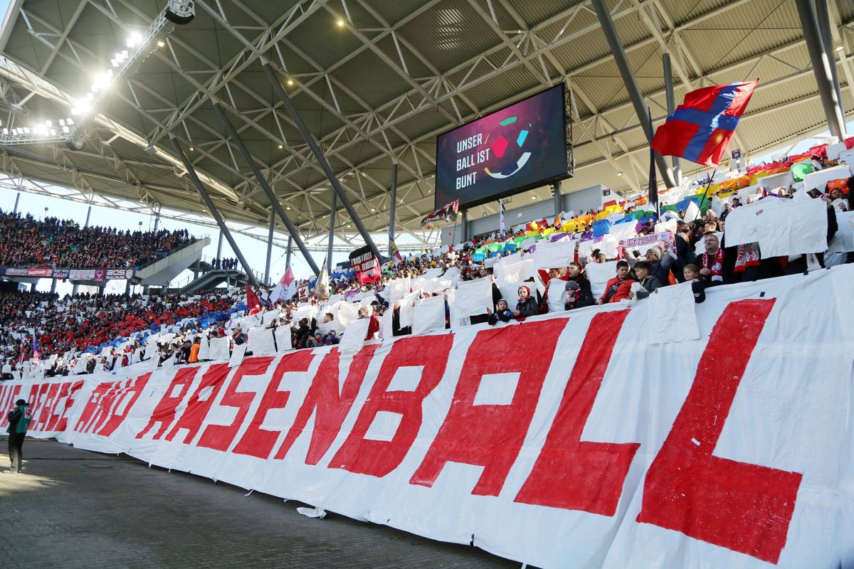 Ouch! Leipzig biedt excuses aan na corona-incident bij Japanse fans