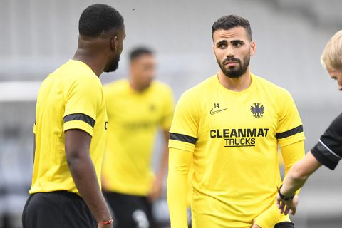 Ruzie tussen Vitesse-trainer Letsch en Tannane ontspoord: speler uit selectie gezet