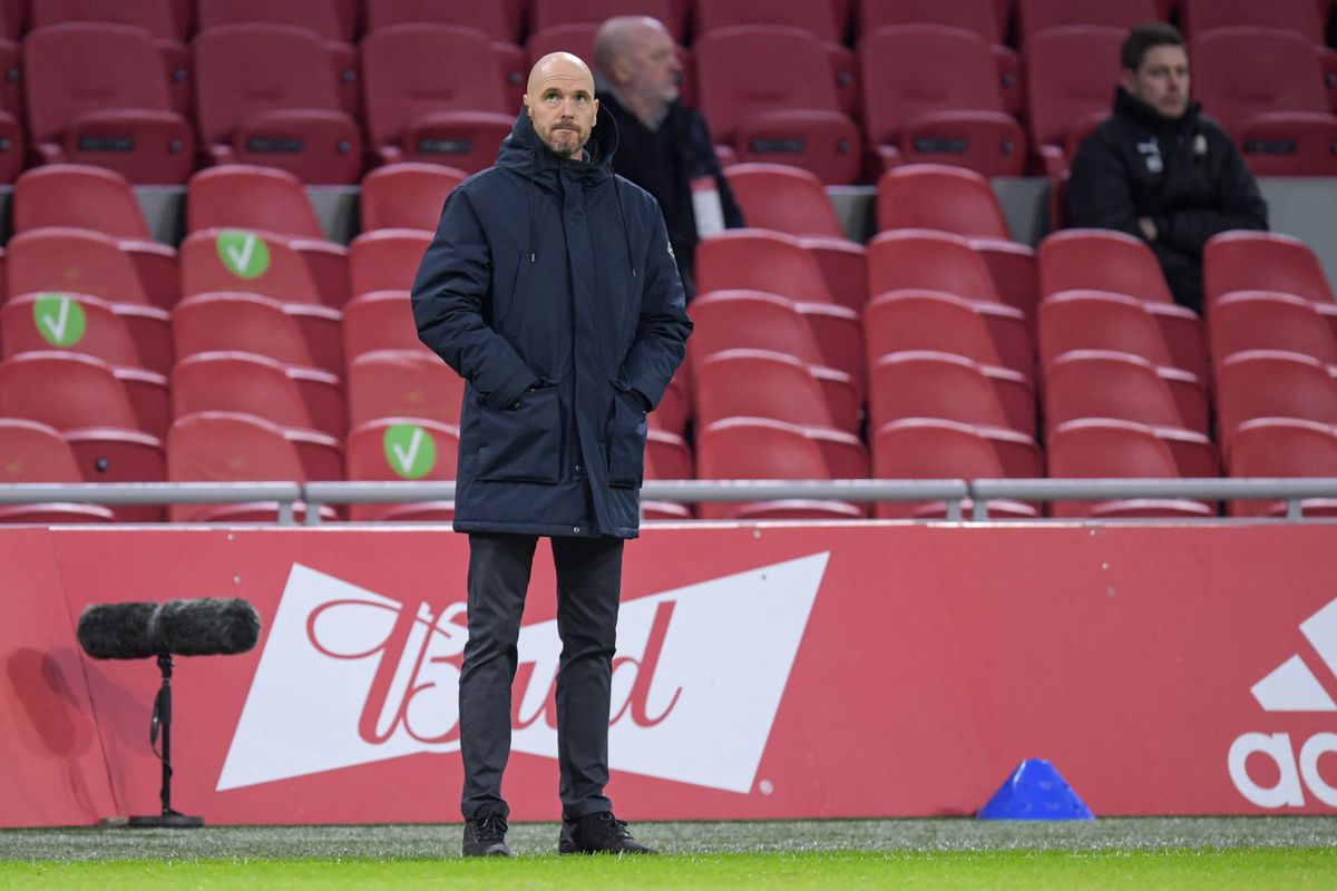 Veel kritiek op verdediging van Ajax en keuzes van Ten Hag: 'Tranentrekkend'