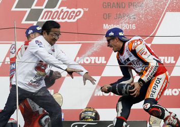 Marquez pakt 3de wereldtitel in MotoGP