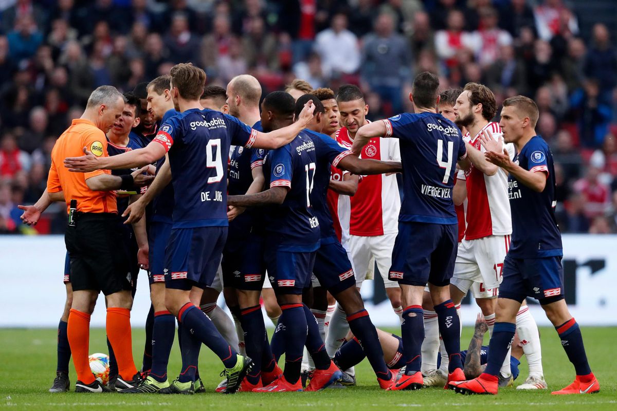 Troostprijs: PSV of Ajax kan de beste nummer 2 aller tijden worden