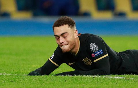 Sergiño Dest wéér geblesseerd, back kan niet meedoen in halve finale Copa del Rey