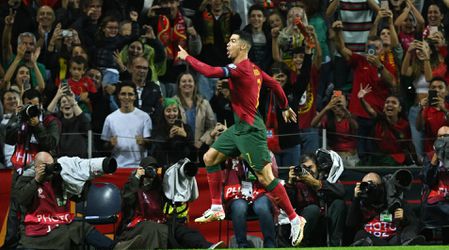 Cristiano Ronaldo voegt zich met 100e goal in jaren 20 in dit lijstje legendes