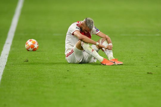 Ziyech legt schuld bij zichzelf na uitschakeling: 'Dat neem ik mezelf zeker kwalijk'