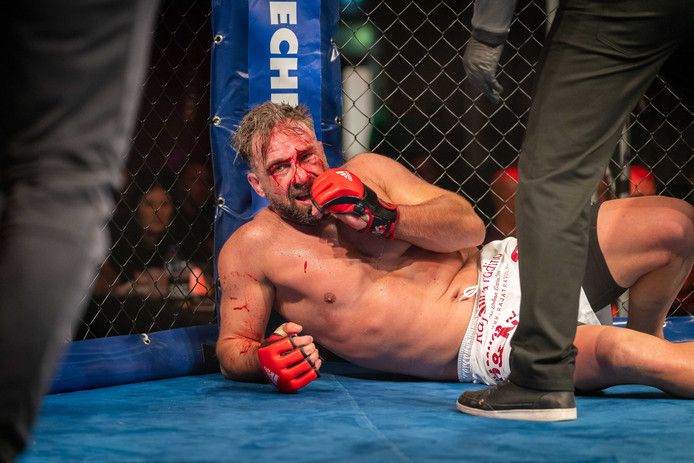 Ai! MMA-veteraan Dion Staring verliest afscheidspartij