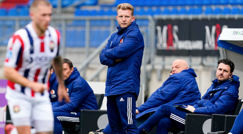 Kuyt voor 1 keer aan het roer bij Feyenoord: oefenwedstrijd verloren van Willem II