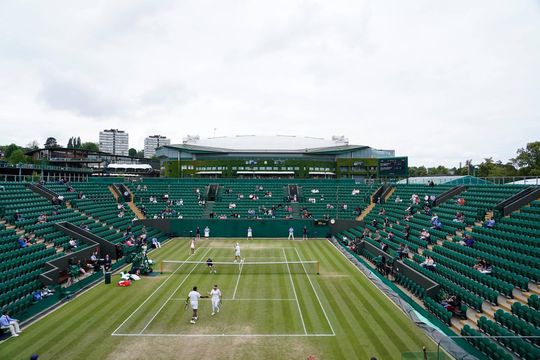 Ai! Rojer strandt in de kwartfinales gemengd dubbel op Wimbledon